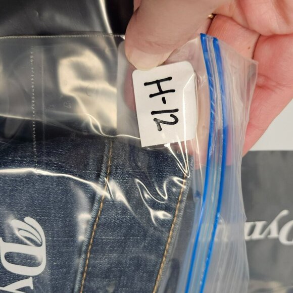 Aero NWT High Rise Jegging 6 Reg Flex Effects Denim Distressed Look Womens Jeans - Picture 7 of 7